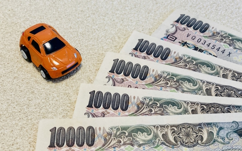 格安の中古車は買うべき？節約面でのメリットと使用面でのデメリットを考察します